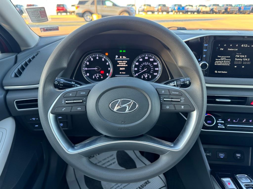 Used 2023 Hyundai Sonata SEL FWD image 12