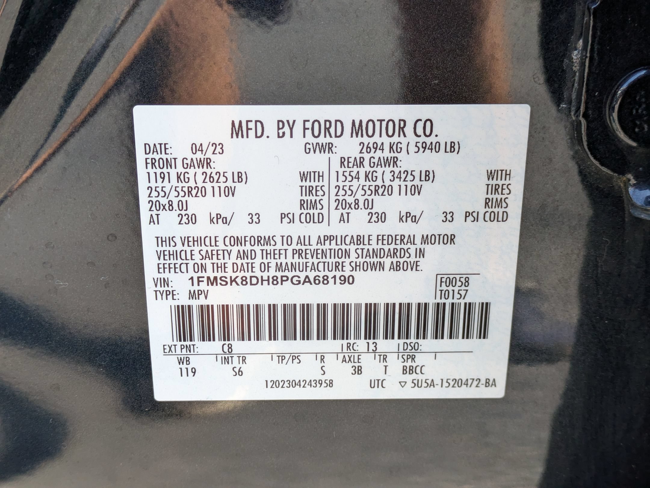 Certified 2023 Ford Explorer XLT w/ Equipment Group 202A AWD/4WD image 27