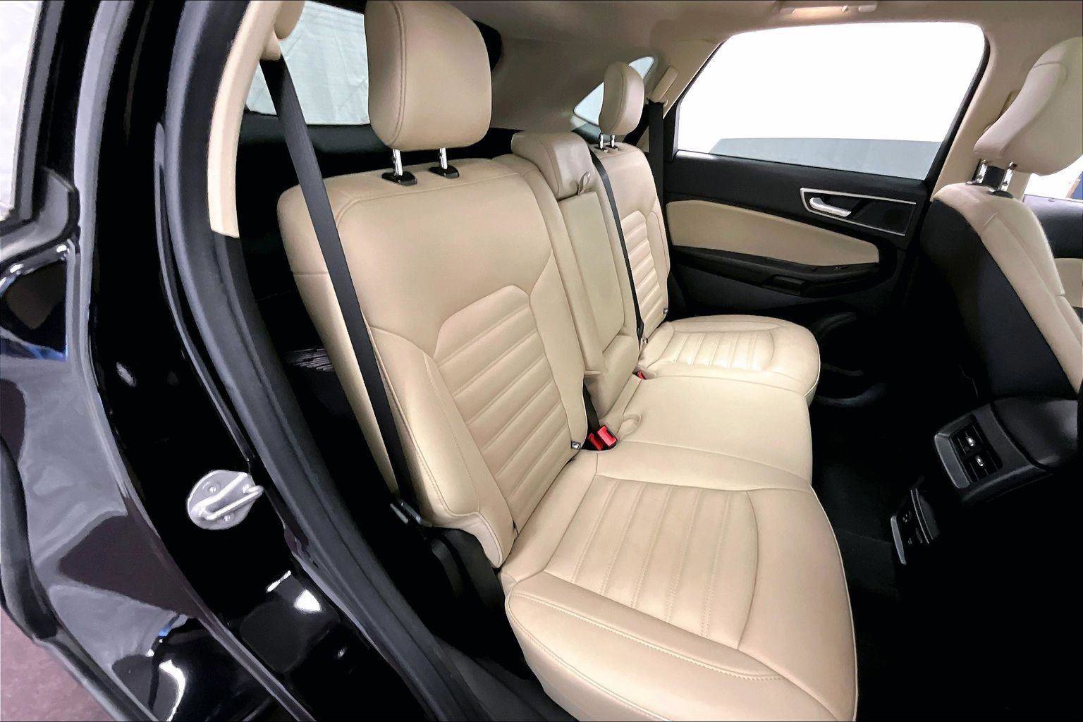 Certified 2022 Ford Edge SEL w/ Convenience Package image 26