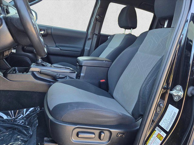 Used 2021 Toyota Tacoma TRD Sport RWD image 14