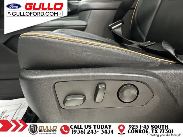 Used 2022 GMC Yukon AT4 AWD/4WD image 21