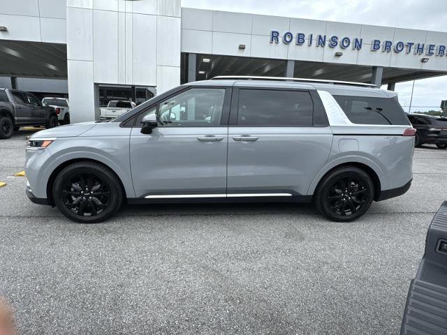 Used 2022 Kia Carnival SX FWD image 8
