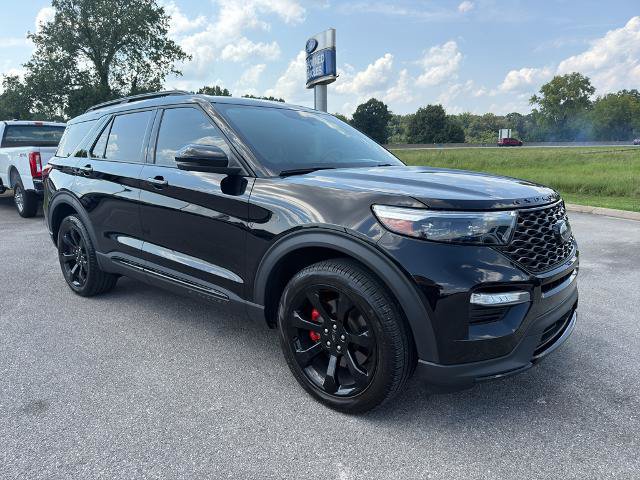 Certified 2023 Ford Explorer ST w/ Equipment Group 401A AWD/4WD image 3