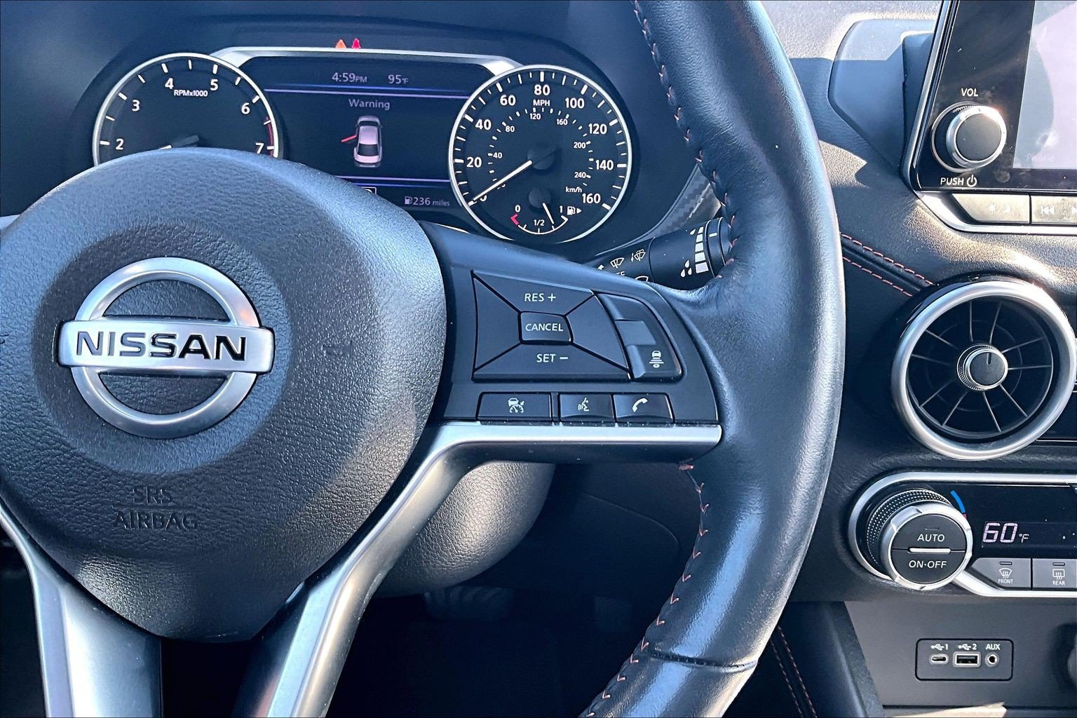 Used 2020 Nissan Sentra SR w/ Premium Package FWD image 12