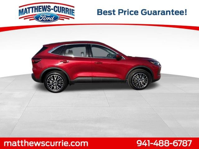 Certified 2025 Ford Escape SE w/ PHEV Premium Package image 5