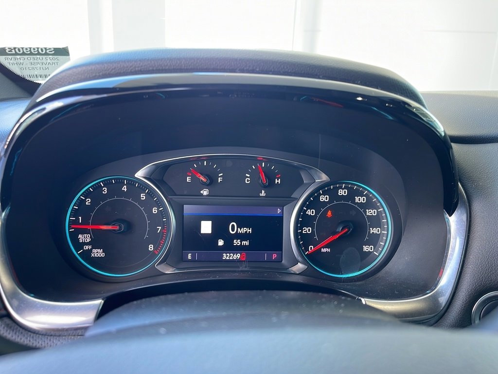 Used 2022 Chevrolet Traverse RS image 17