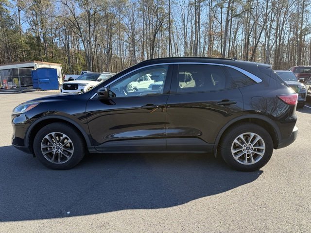 Certified 2021 Ford Escape SE w/ Cold Weather Package image 2