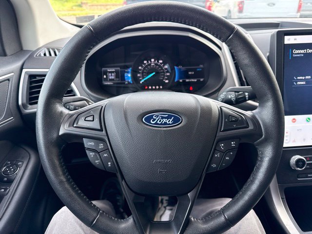 Certified 2022 Ford Edge SEL w/ Convenience Package AWD/4WD image 12