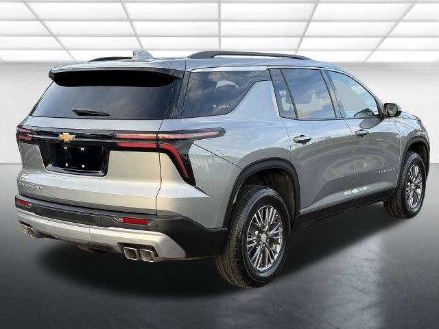Used 2026 Chevrolet Traverse LT AWD/4WD image 11