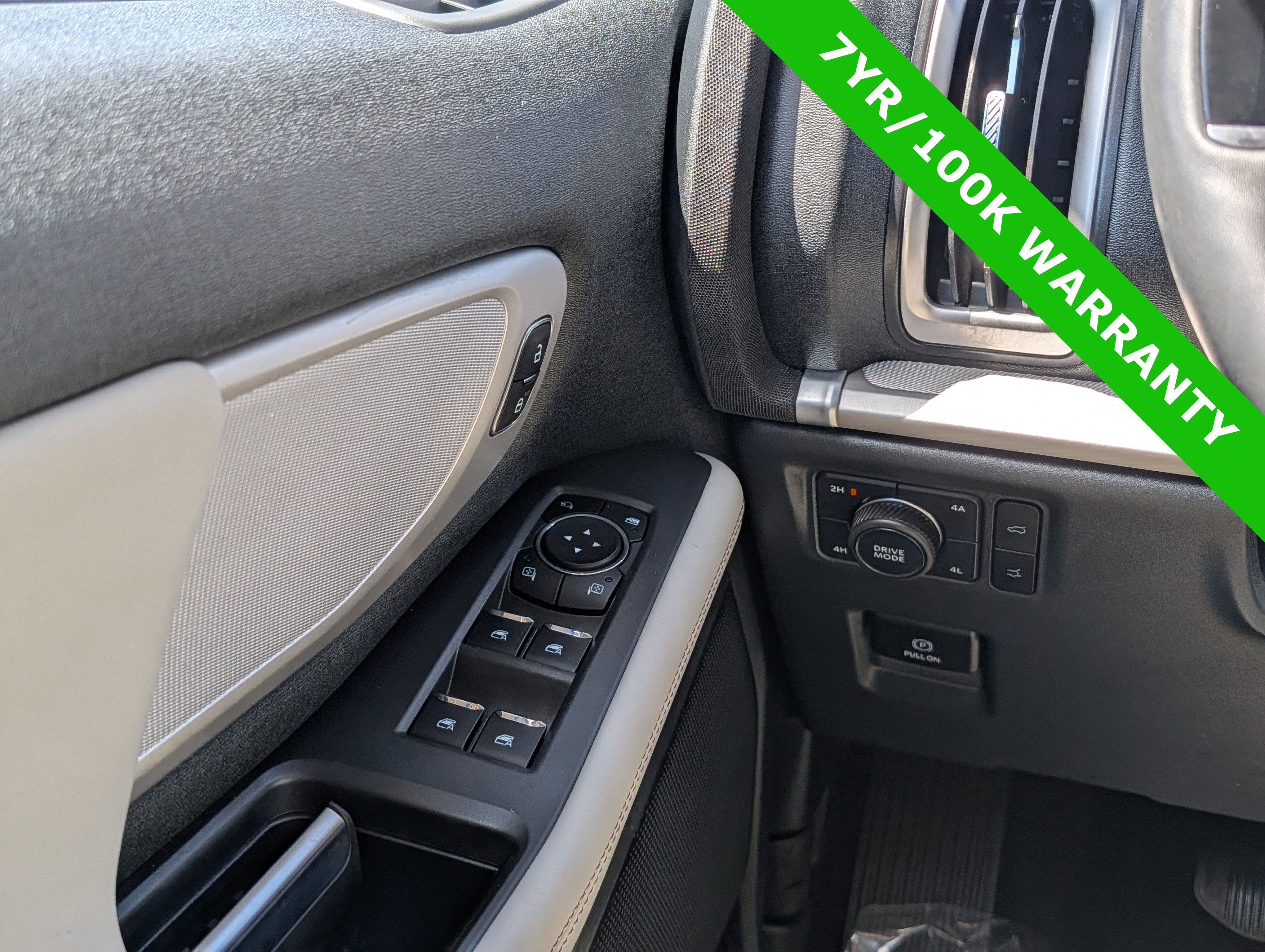 Certified 2025 Ford Expedition Max Active AWD/4WD image 28