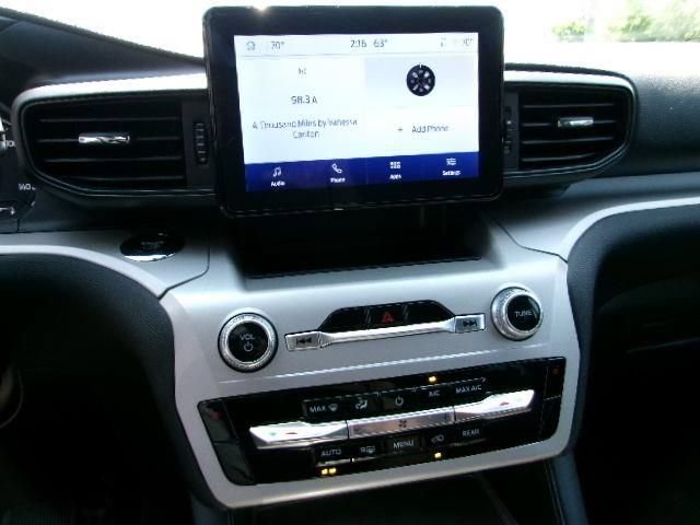 Certified 2023 Ford Explorer XLT AWD/4WD image 11