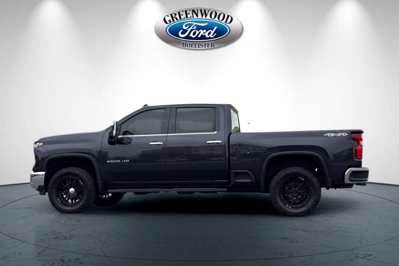 Used 2024 Chevrolet Silverado 2500 LTZ image 7