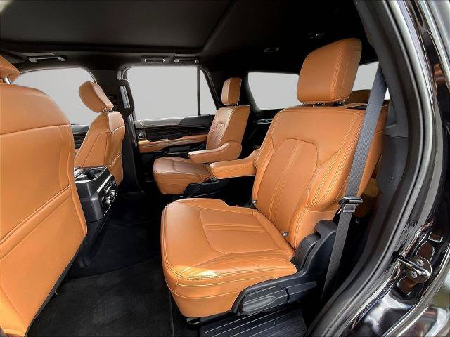 Certified 2024 Ford Expedition Platinum AWD/4WD image 25