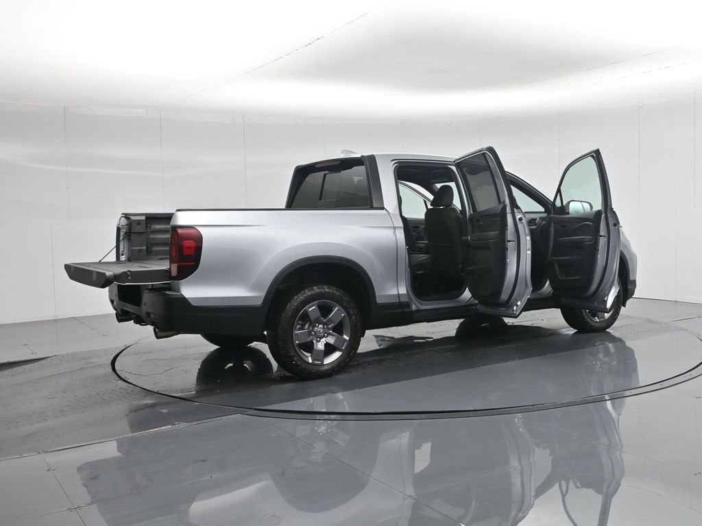 Used 2024 Honda Ridgeline TrailSport image 5