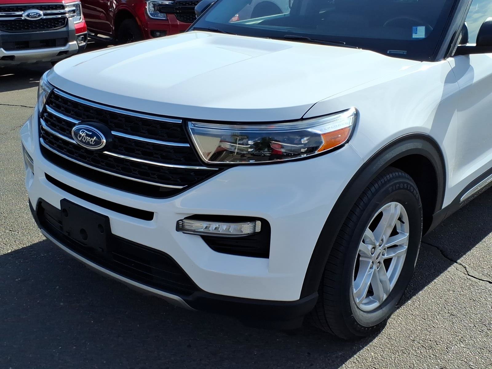 Certified 2023 Ford Explorer XLT w/ Equipment Group 202A RWD image 8