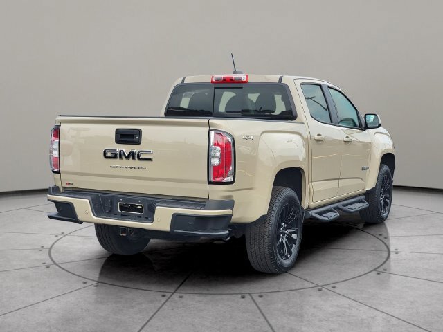 Used 2022 GMC Canyon Elevation w/ Driver Alert Package AWD/4WD image 11