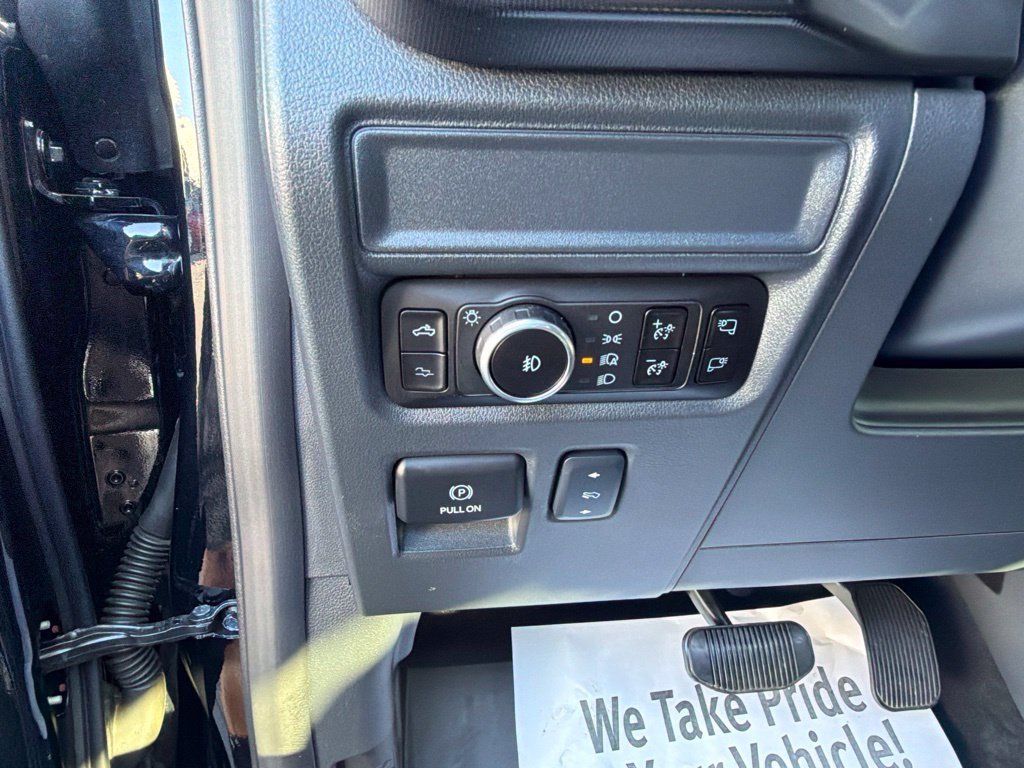 Certified 2025 Ford F150 Raptor w/ Equipment Group 803A Raptor R AWD/4WD image 30