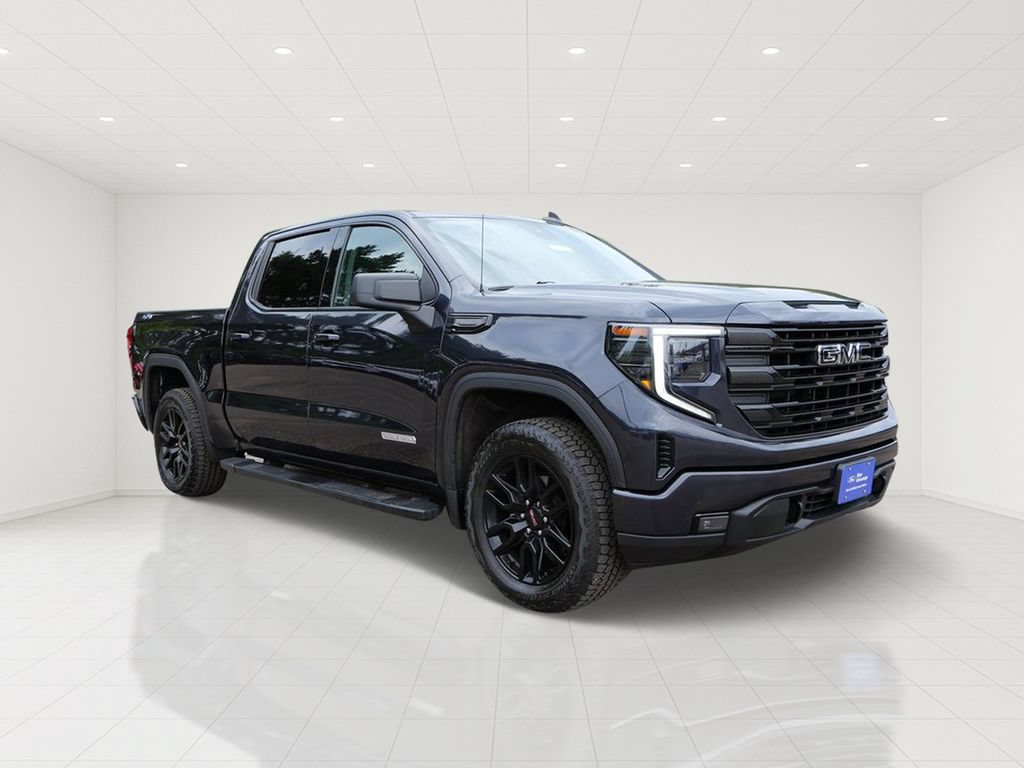 Used 2022 GMC Sierra 1500 Elevation w/ LPO, Elevation Black Package