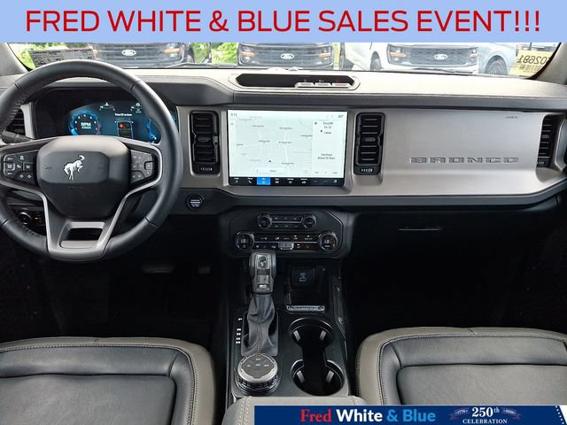 Certified 2025 Ford Bronco Outer Banks AWD/4WD image 15