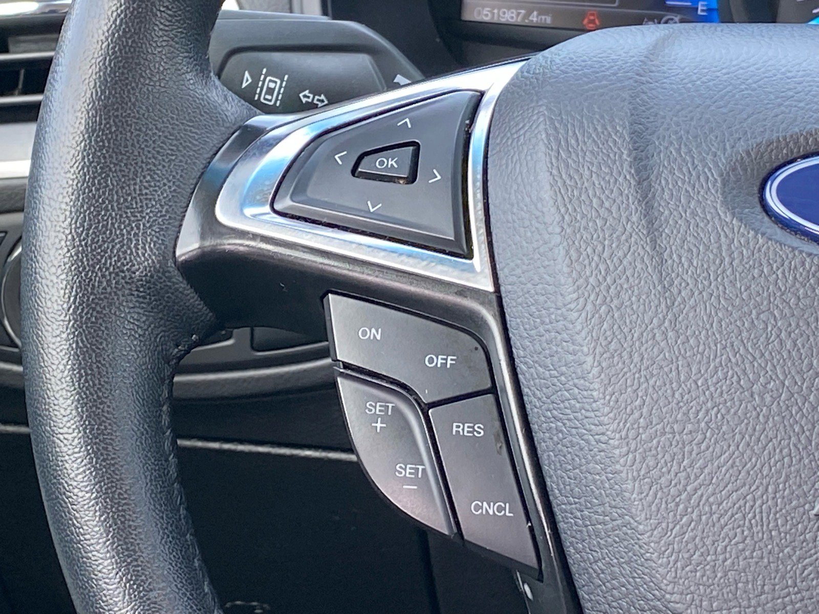 Certified 2024 Ford Edge SEL AWD/4WD image 8