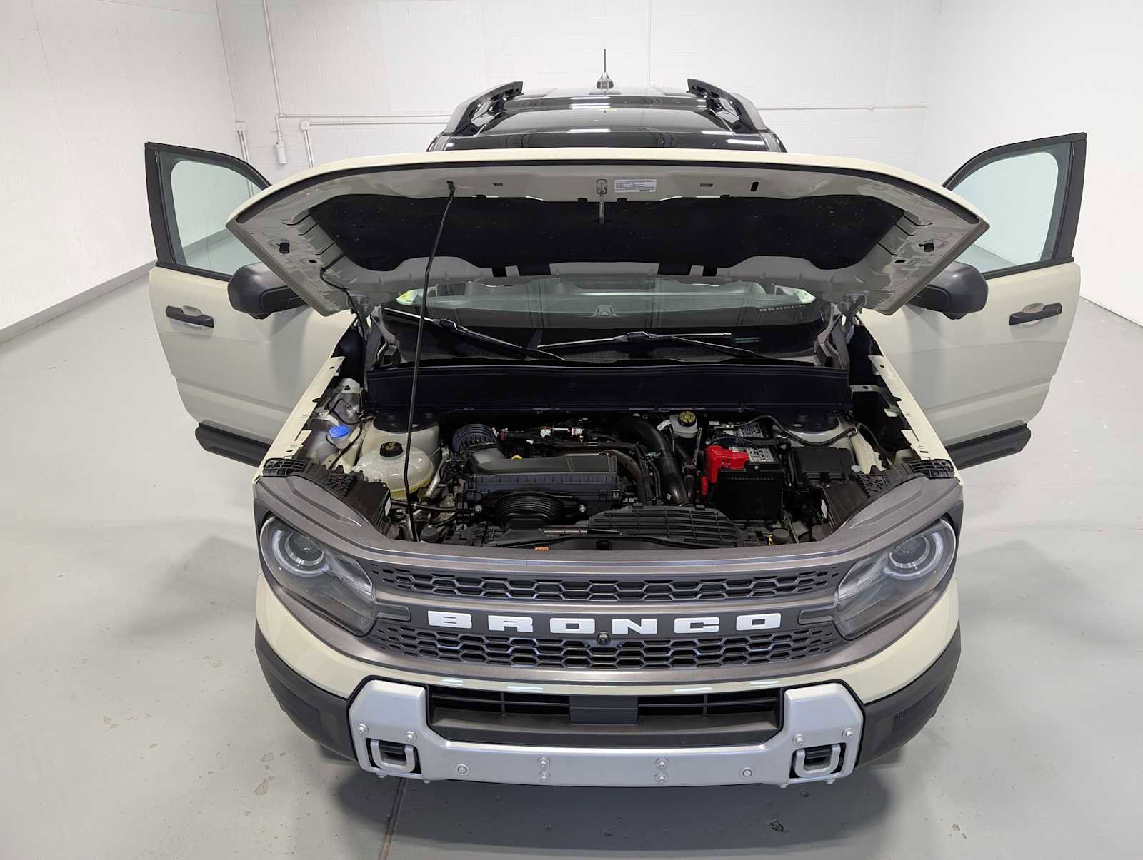 Certified 2025 Ford Bronco Sport Badlands w/ Badlands Tech Package AWD/4WD image 13