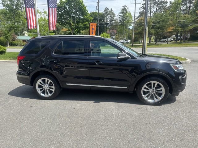 Certified 2019 Ford Explorer XLT w/ Equipment Group 202A AWD/4WD image 5