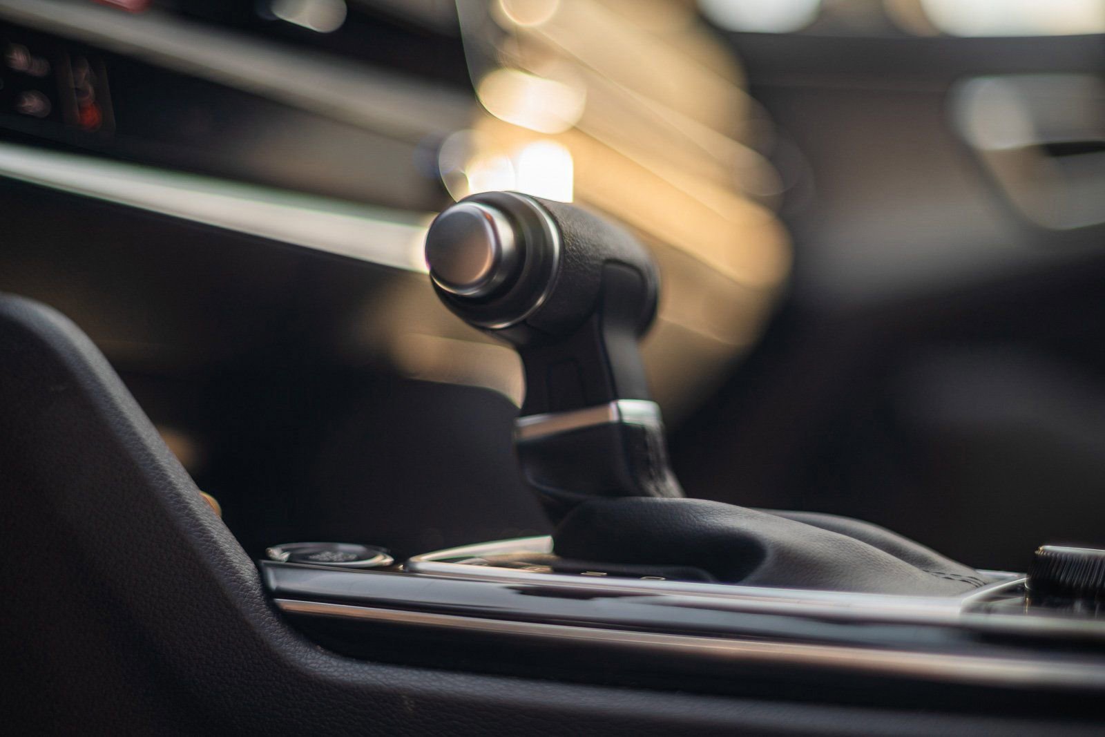 Used 2025 Kia Sportage X-Line image 33