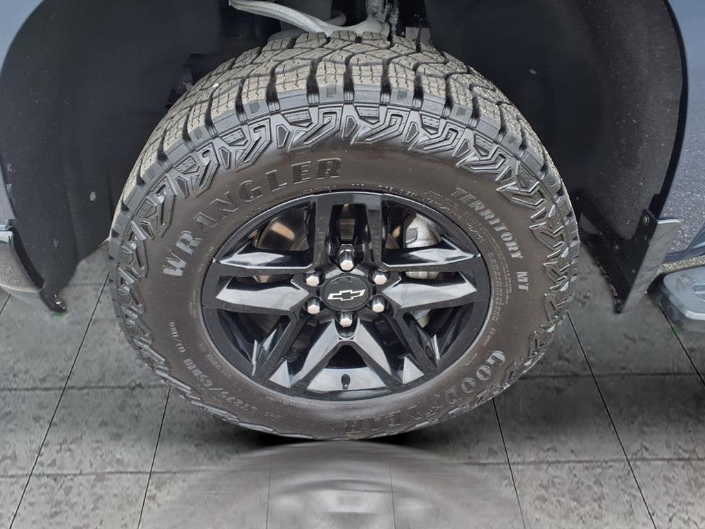 Used 2020 Chevrolet Silverado 1500 LT Trail Boss image 6