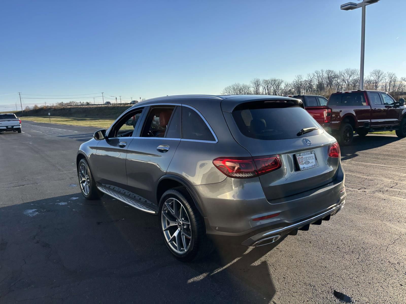 Used 2022 Mercedes-Benz GLC 300 4MATIC image 7