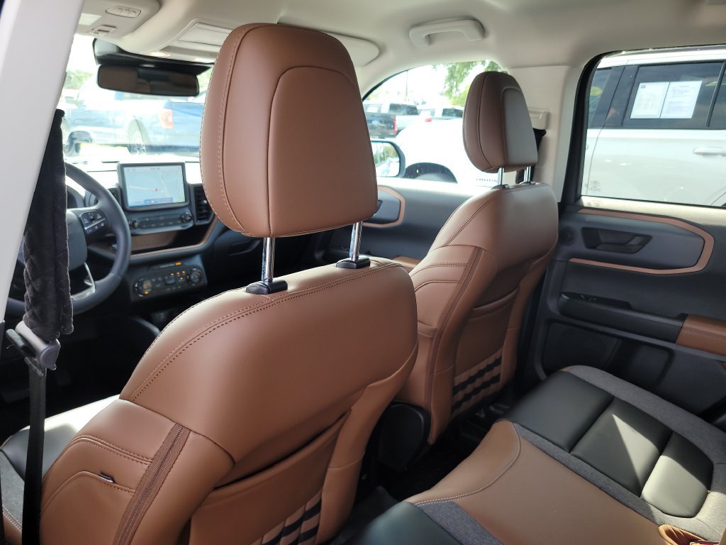 Certified 2024 Ford Bronco Sport Outer Banks w/ Tech Package AWD/4WD image 9