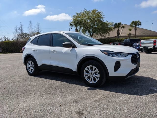 Certified 2025 Ford Escape Active image 2