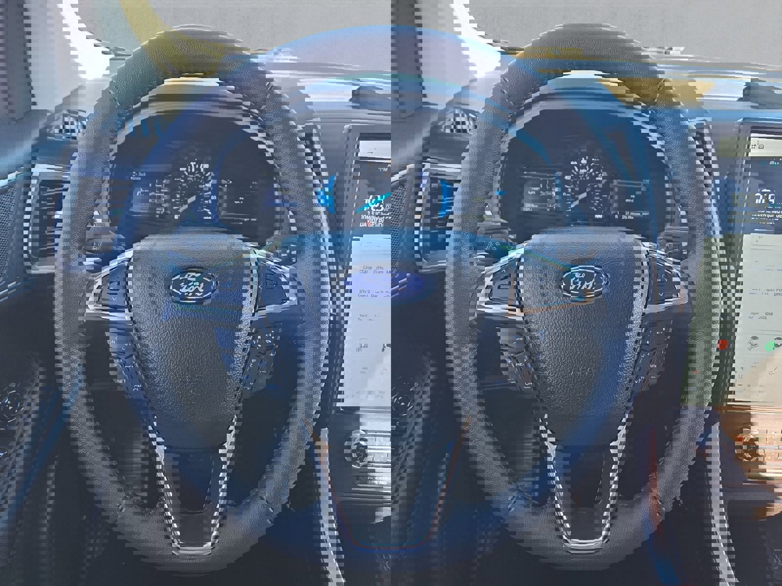 Certified 2022 Ford Edge SEL w/ Convenience Package image 13