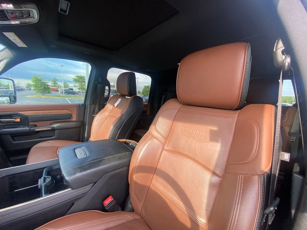 Used 2024 RAM 3500 Limited w/ Safety Group image 22