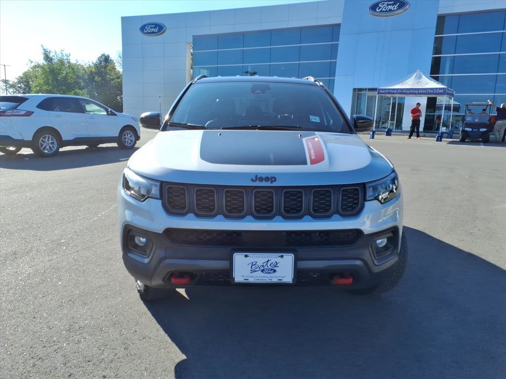 Used 2024 Jeep Compass Trailhawk image 8