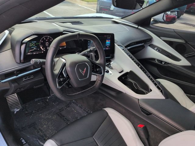 Used 2024 Chevrolet Corvette Stingray Preferred Cpe w/ Z51 Performance Package RWD image 16