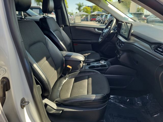 Certified 2024 Ford Escape SE FWD image 18