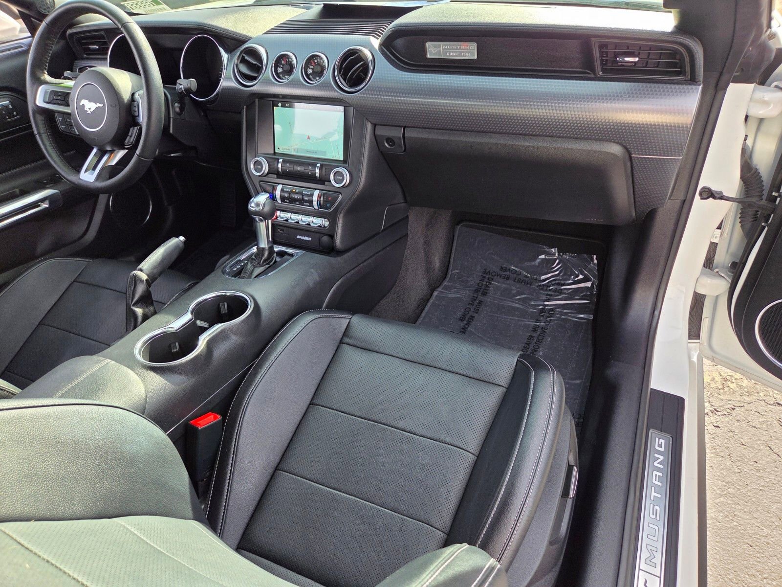 Certified 2017 Ford Mustang Premium w/ Ecoboost Performance Package image 16