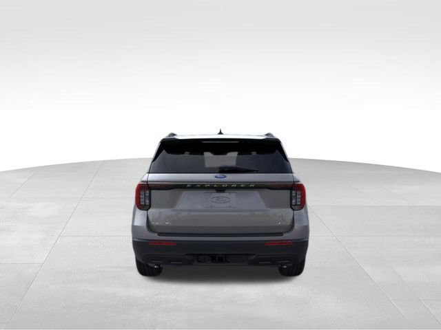Certified 2026 Ford Explorer Active AWD/4WD image 6
