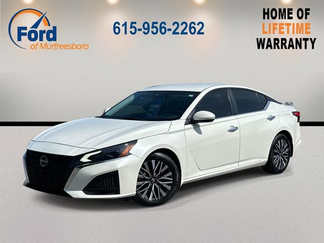 Used 2023 Nissan Altima 2.5 SV