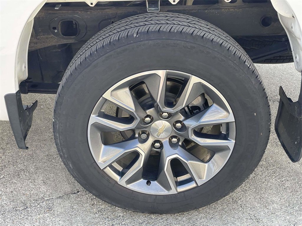 Used 2022 Chevrolet Silverado 1500 LT image 9
