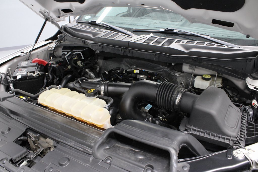 Certified 2022 Ford F150 XLT w/ Equipment Group 301A Mid image 17