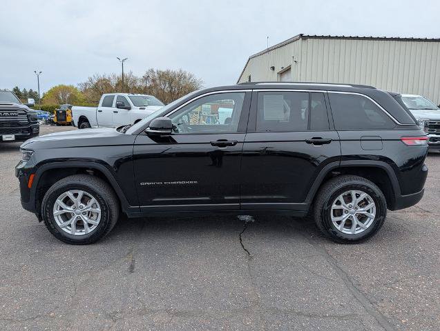 Used 2023 Jeep Grand Cherokee Limited AWD/4WD image 9