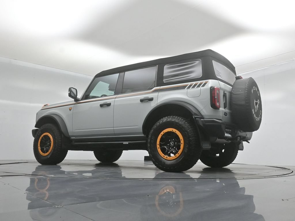 Certified 2023 Ford Bronco Badlands w/ Sasquatch Package AWD/4WD image 50