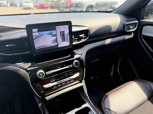 Certified 2022 Ford Explorer ST-Line AWD/4WD image 18