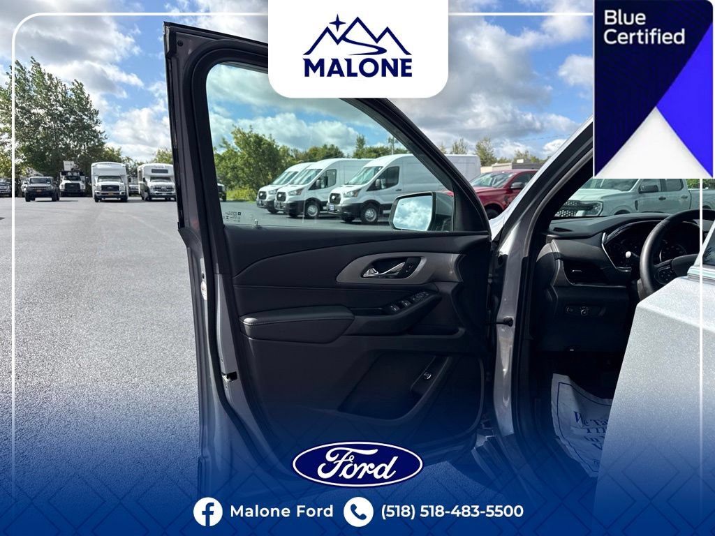 Used 2023 Chevrolet Traverse LT AWD/4WD image 22