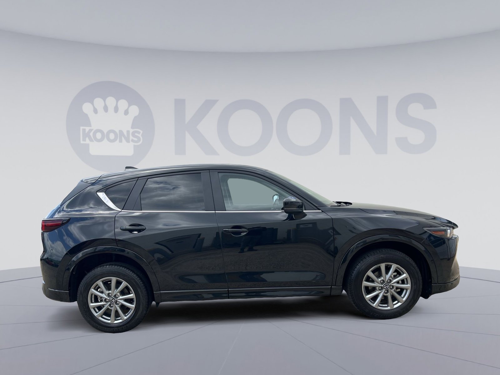 Used 2025 MAZDA CX-5 AWD 2.5 S w/ Preferred Package image 17