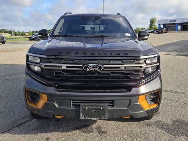 Certified 2025 Ford Expedition Tremor AWD/4WD image 2