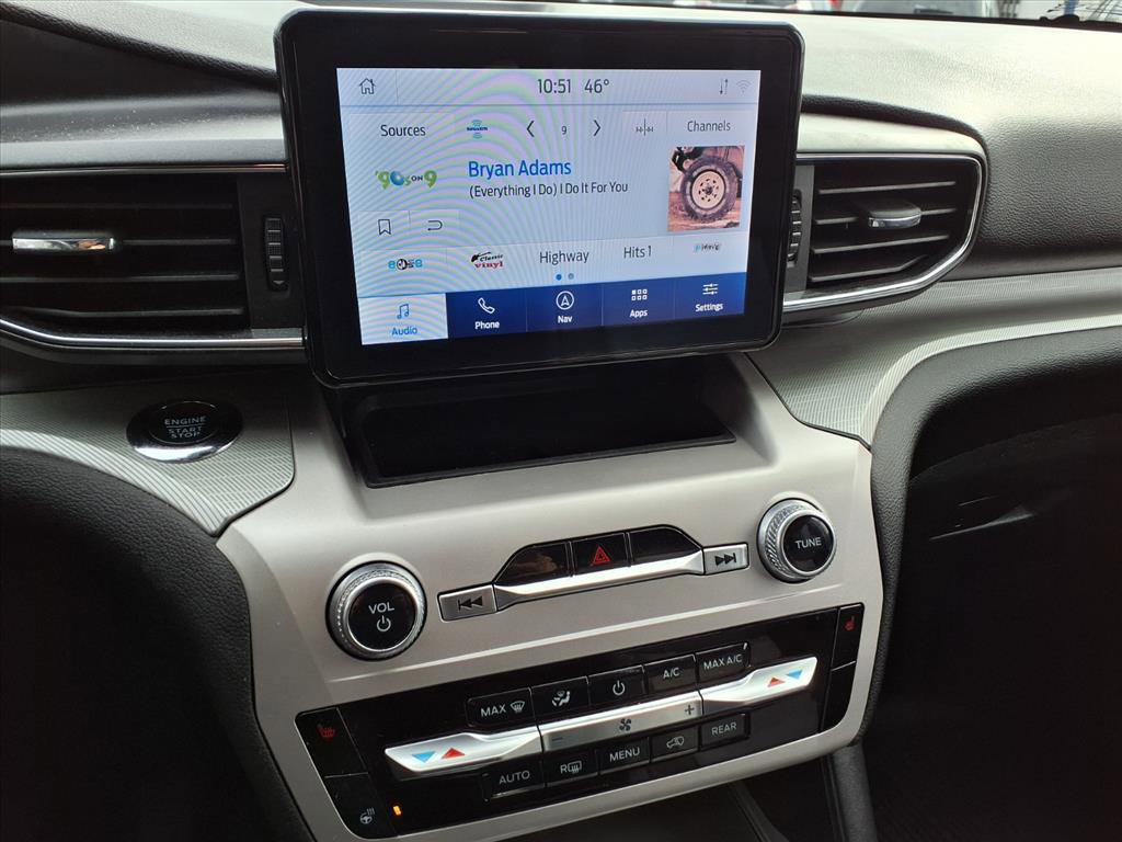 Certified 2022 Ford Explorer XLT w/ Equipment Group 202A image 26