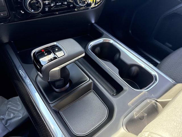 Used 2025 Chevrolet Silverado 1500 RST AWD/4WD image 26