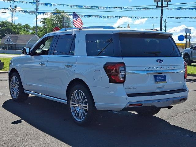 Certified 2022 Ford Expedition Platinum AWD/4WD image 4